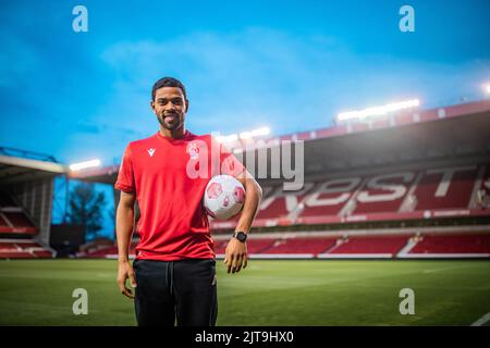 Nottingham Forest segno Renan Lodi in prestito da Atlético de Madrid Foto Stock