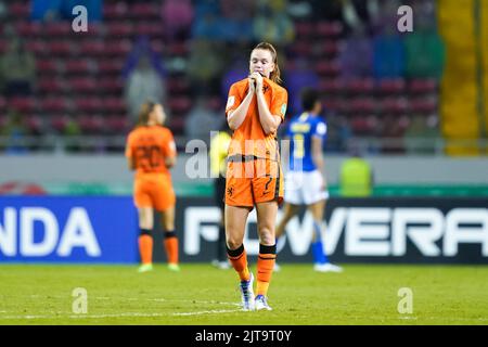 San Jose, Costa Rica. 28th ago, 2022. San Jose, Costa Rica, 28th 2022 agosto: Liz Rijsbergen (7 Paesi Bassi) sembra sconsolato e deluso durante la Coppa del mondo di donne FIFA U20 Costa Rica 2022 partita di calcio 3rd ° posto tra Paesi Bassi e Brasile a Estadio Nacional a San Jose, Costa Rica. (Daniela Porcelli/SPP) Credit: SPP Sport Press Photo. /Alamy Live News Foto Stock