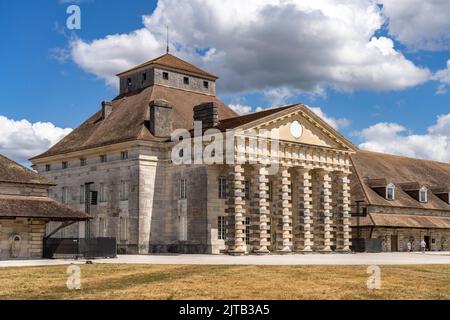 Haus der Direktoren, Unesco-Welterbe Königliche Saline in Arc-et-Senans, Bourgogne-Franche-Comté, Frankreich, Europa | Casa del direttore, worl UNESCO Foto Stock