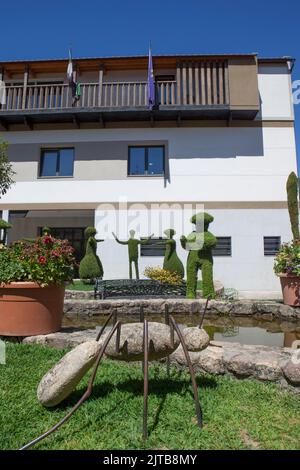 Giardini del Municipio a Losar de la vera, Caceres, Estremadura, Spagna Foto Stock