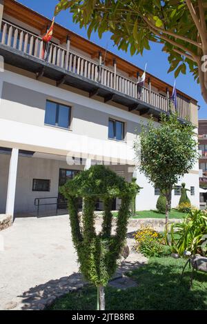 Giardini del Municipio a Losar de la vera, Caceres, Estremadura, Spagna Foto Stock