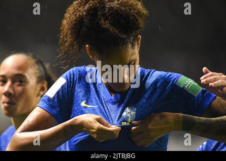 SAN JOSE, Costa Rica: TARCIANE (3) dal Brasile festeggia dopo aver segnato un gol durante la partita disputata tra Brasile e Paesi Bassi per il play-off Foto Stock