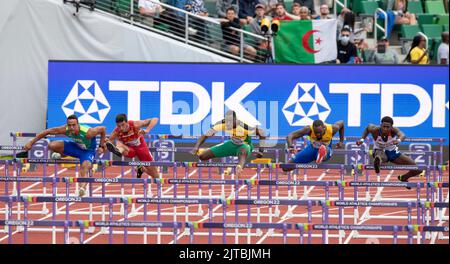 Men’s 110m urla heat 4 al World Athletics Championships, Hayward Field, Eugene, Oregon USA, il 16th luglio 2022. Foto di Gary Mitchell Foto Stock