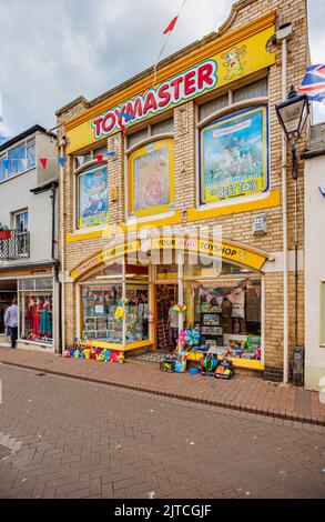 Toymaster a Gliddons, un negozio di giocattoli tradizionale nel centro della città di Sidmouth, una città costiera e resort di vacanza nel Devon orientale sulla costa jurassica Foto Stock