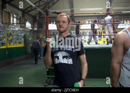 SIMON PEGG, eseguire Fat Boy RUN, 2007 Foto Stock