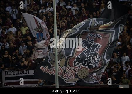 Reggio Calabria, Italia. 28th ago, 2022. Tifosi di reggina durante la Reggina 1914 vs FC Sudtirol, Campionato Italiano di calcio Serie B a Reggio Calabria, Italia, Agosto 28 2022 Credit: Independent Photo Agency/Alamy Live News Foto Stock