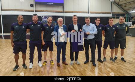 L'immagine mostra l'apertura della nuova sala sportiva della squadra belga di calcio indoor RSC Anderlecht Futsal, a Roosdaal martedì 30 agosto 2022. BELGA FOTO IN GILLIS Foto Stock