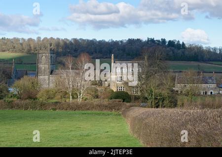 Stanton villaggio precedente e la Chiesa di San Lorenzo, vicino a Markbury, Bath e Somerset nord-orientale, febbraio 2021. Foto Stock