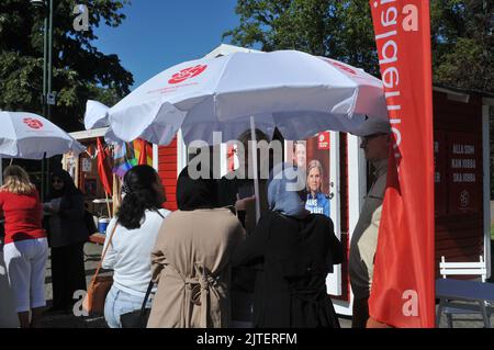 Malmo /Sweden/30 August 2022/Partito democratico svedese che si è accampato per le elezioni geernali in svezia e vuole per la sua prima donna Magdalena Andersson contro il primo ministro svedese il giorno dell'elecuon Domenica 11 Settembre 2022. (Foto..Francis Joseph Dean/Dean Pictures. Foto Stock