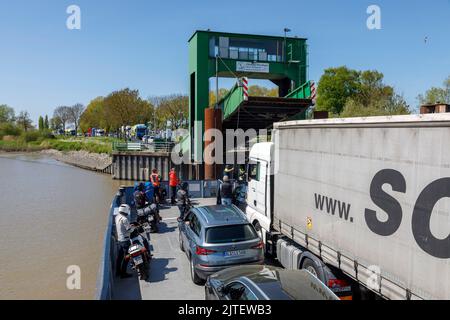 Traghetto Elba tra Glueckstadt e Wischhafen, terminal dei traghetti sul lato Wischhafen Foto Stock