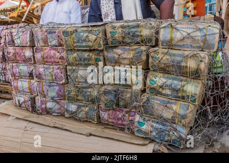 Cambiavalute nel centro di Hargeisa, capitale del Somaliland Foto Stock