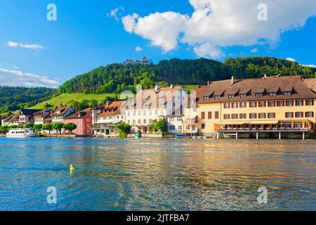 Città storica di Stein sul Reno (Stein am Rhein, Sciaffusa), Svizzera, Europa Foto Stock