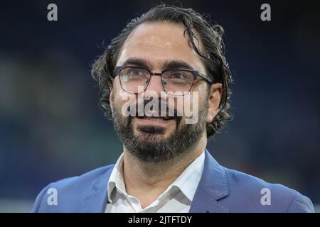 Leeds United regista del calcio Victor Orta prima della partita della Premier League Leeds United vs Everton a Elland Road a Leeds, Regno Unito, 30th agosto 2022 Foto Stock