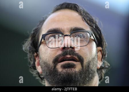 Leeds United regista del calcio Victor Orta prima della partita della Premier League Leeds United vs Everton a Elland Road a Leeds, Regno Unito, 30th agosto 2022 Foto Stock