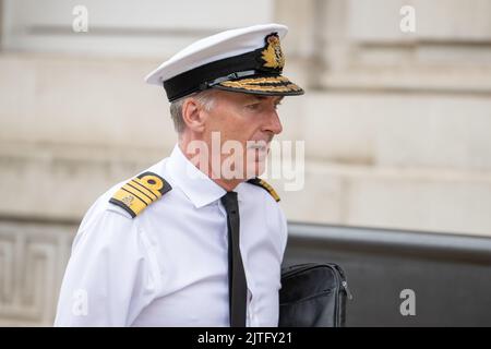 Londra, Regno Unito. 30th ago, 2022. Ammiraglio Sir Antony David Radakin, KCB, ADC, Capo dello staff della Difesa presso il Gabinetto, 70 Westminster London UK Credit: Ian Davidson/Alamy Live News Foto Stock