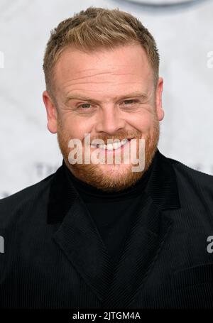 Agosto 30th, 2022. Londra, Regno Unito. Owain Arthur arriva alla prima mondiale del Signore degli anelli: The Rings of Power, Odeon Cinema, Leicester Square, Londra. Credit: Doug Peters/EMPICS/Alamy Live News Foto Stock