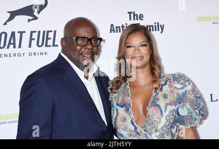 Bobby Brown e Alicia Etheredge arrivano al 2022° gala della Harold and Carole Pump Foundation tenutosi presso il Beverly Hilton Hotel il 19 agosto 2022 a Beverly Hills, California © Janet Gough / AFF-USA.com Foto Stock