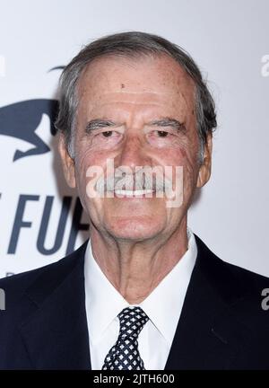 Vicente Fox arriva al gala della Harold and Carole Pump Foundation del 2022 che si tiene presso il Beverly Hilton Hotel il 19 agosto 2022 a Beverly Hills, California © Janet Gough / AFF-USA.com Foto Stock