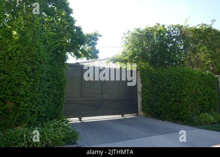 Encino California, USA 27th agosto 2022 attore Gary Coopers ex casa/casa a 4723 White Oak Avenue il 27 agosto 2022 a Encino, California, USA. Foto di Barry King/Alamy Stock Photo Foto Stock