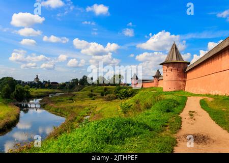 Monastero di San Eutimio muro a Suzdal, Russia Foto Stock