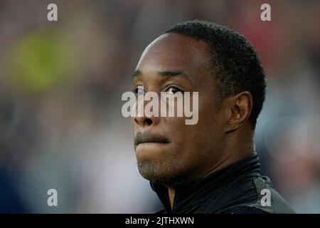 Sheffield, Inghilterra, 30th agosto 2022. Paul Ince manager di Reading durante la partita del Campionato Sky Bet a Bramall Lane, Sheffield. L'immagine di credito dovrebbe essere: Andrew Yates / Sportimage Foto Stock