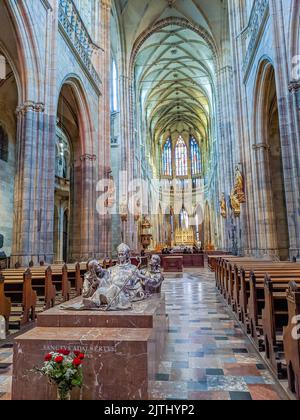 All'interno della Cattedrale di San Vito (Katedrála Sv. Víta), Praga, Repubblica Ceca Foto Stock