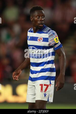 Sheffield, Inghilterra, 30th agosto 2022. Andy Yiadom di Reading durante la partita del campionato Sky Bet a Bramall Lane, Sheffield. L'immagine di credito dovrebbe essere: Simon Bellis / Sportimage Foto Stock