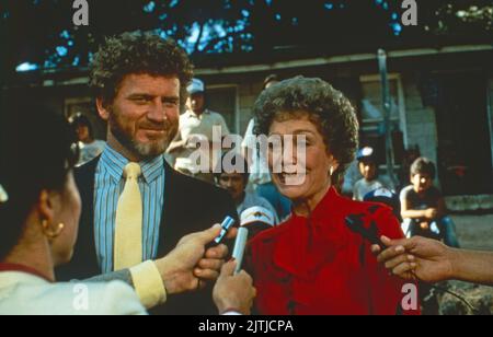 Falcon Crest, Fernsehserie, STATI UNITI D'AMERICA 1981 - 1990, Darsteller: Robert Foxworth, Jane Wyman Foto Stock