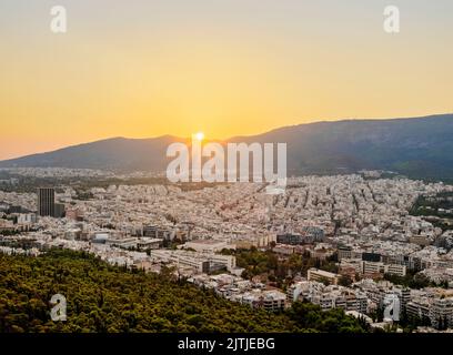 Vista dal Monte Lycabettus all'alba, Atene, Attica, Grecia Foto Stock
