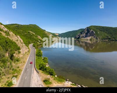 Gole del Danubio Vista del paesaggio - ripresa con drone Foto Stock