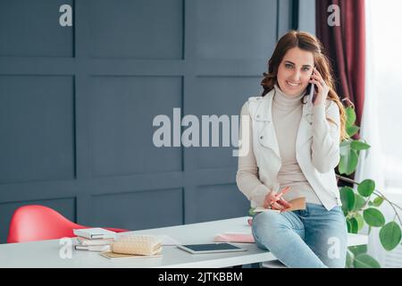 soddisfazione del lavoro freelance flessibilità esperto smm Foto Stock