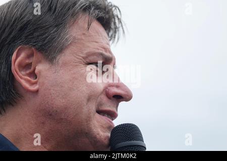 31 Agosto 2022 San Benedetto del Tronto (AP) - Banchina di riva nord malfizia, Italia. l'intervento di Conte | Credit: Andrea Vagnoni Foto Stock