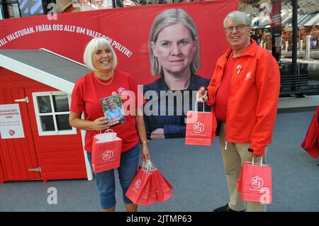 Malmo /Sweden/30 August 2022/Partito democratico svedese che si è accampato per le elezioni geernali in svezia e vuole per la sua prima donna Magdalena Andersson contro il primo ministro svedese il giorno dell'elecuon Domenica 11 Settembre 2022. (Foto..Francis Joseph Dean/Dean Pictures. Foto Stock