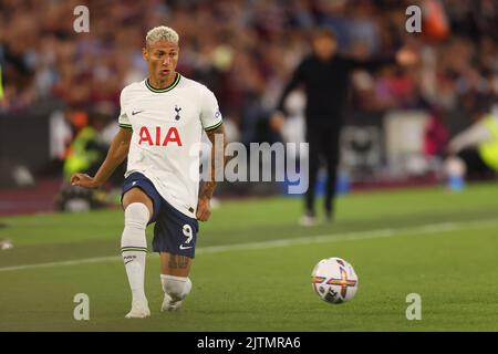 London Stadium, Londra, Regno Unito. 31st ago, 2022. Premier League football West Ham versus Tottenham Hotspur: Richarlison of Tottenham Hotspur Credit: Action Plus Sports/Alamy Live News Foto Stock