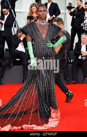 Venezia, Italia, 31 agosto 2022. Jodie Turner-Smith partecipa alla prima edizione di "White Noise" durante il 79th° Festival Internazionale del Cinema di Venezia, il 31 agosto 2022, al Palazzo del Cinema al Lido di Venezia. Foto Stock