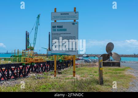 Due terminali di carbone presso il porto, Hay Point Coal Terminal (HPCT) e Dalrymple Bay Coal Terminal (DBCT), che servono miniere di carbone nel Queensland centrale Foto Stock