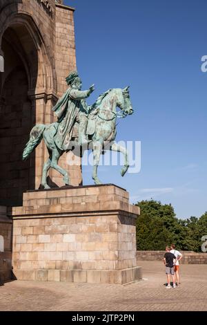 Monumento dell'Imperatore Guglielmo nel distretto di Hohensyburg, Dortmund, Renania settentrionale-Vestfalia, Germania. Kaiser-Wilhelm Denkmal im Stadtteil Hohensyburg, Foto Stock