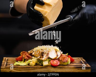 ricetta tradizionale italiana caesar insalata parmigiano Foto Stock