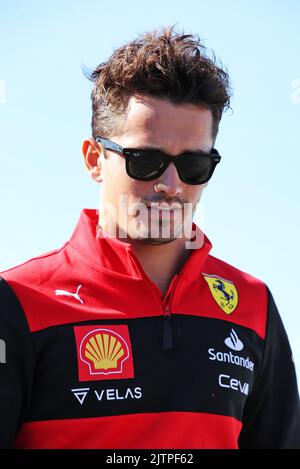 Zandvoort, Paesi Bassi. 1st settembre 2022. Charles Leclerc (MON) Ferrari. Gran Premio dei Paesi Bassi, giovedì 1st settembre 2022. Zandvoort, Paesi Bassi. Credit: James Moy/Alamy Live News Foto Stock