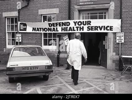 Protesta contro i tagli al Retford Hospital, Nottingham UK 1988 Foto Stock