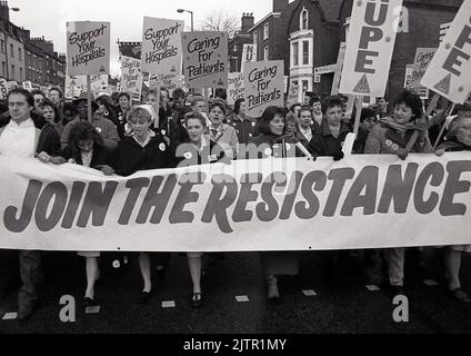 Protesta contro i tagli al Retford Hospital, Nottingham UK 1988 Foto Stock