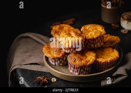 Muffin al formaggio fresco Foto Stock