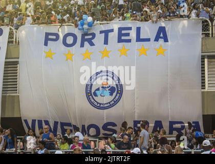 Scuola di samba portela a Rio de Janeiro, Brasile - 16 gennaio 2014: Scuola di samba portela durante una prova prima del carnevale a rio de janeiro. Foto Stock