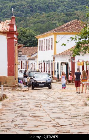 Strade della città di tiradentes in Minas Gerais, Brasile - 21 gennaio 2018: Città di Tiradentes, una delle principali città turistiche di minas gerais. Foto Stock