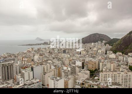 Veduta aerea del quartiere copacabana a Rio de Janeiro, Brasile. Foto Stock