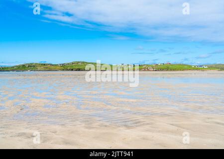 Spiaggia di Ardriol nella baia di Uig sull'isola di Lewis, Scozia, Regno Unito Foto Stock