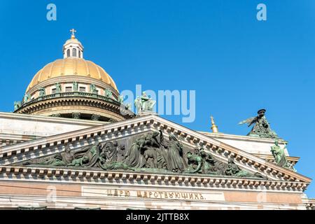 RUSSIA, PETERSBURG - 20 AGOSTO 2022: cattedrale città chiesa russia san architettura viaggio san, per il turismo di san in san dal cielo d'europa, arco Foto Stock