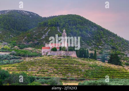 Chiesa di San Nicola, Komiza, Vis, Dalmazia, Croazia Foto Stock