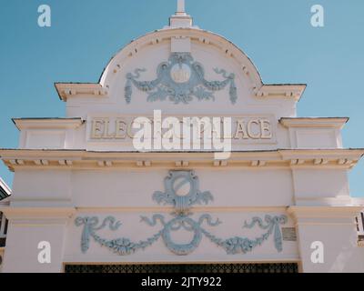 Il cinema Electric Palace, dettaglio architettonico di Harwich Old Town Harwich, Essex, Inghilterra UK Foto Stock