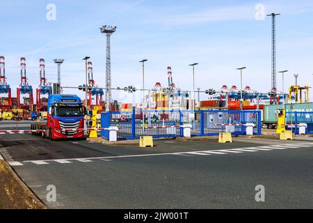 Ingresso e uscita per camion nella zona doganale, Eurogate Bremerhaven Foto Stock